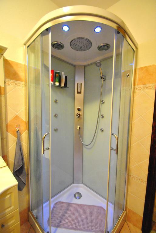 Casa Vacanze L'Agrifoglio Panzió Magliolo Szoba fotó