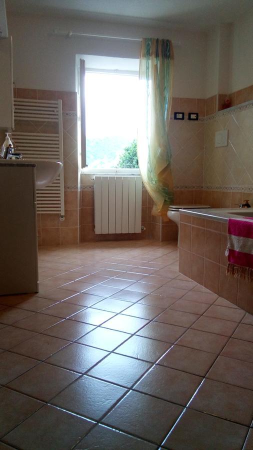 Casa Vacanze L'Agrifoglio Panzió Magliolo Kültér fotó